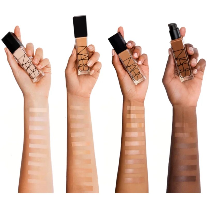 Nars Natural Radiant Longwear Foundation dolgoobstojen tekoči puder (posvetlitveni) odtenek DEAUVILLE 30 ml