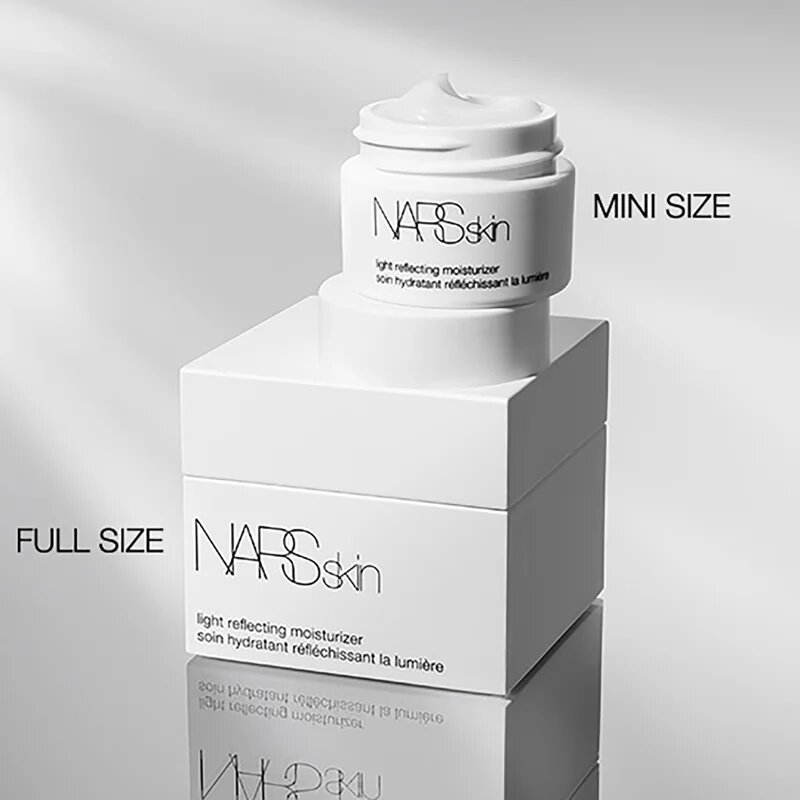 Nars Skin Light Reflecting Moisturizer vlažilna in posvetlitvena krema za obraz 50 ml