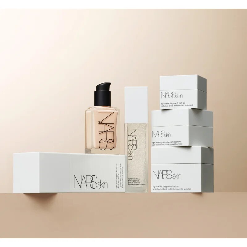 Nars Skin Light Reflecting Treatment sijoča nega 200 ml