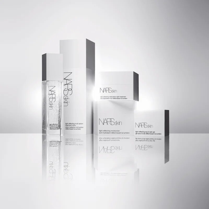 Nars Skin Light Reflecting Treatment sijoča nega 200 ml
