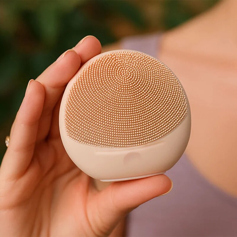 NENO Beauty Mica termosonična krtačka za čiščenje za obraz 1 kos
