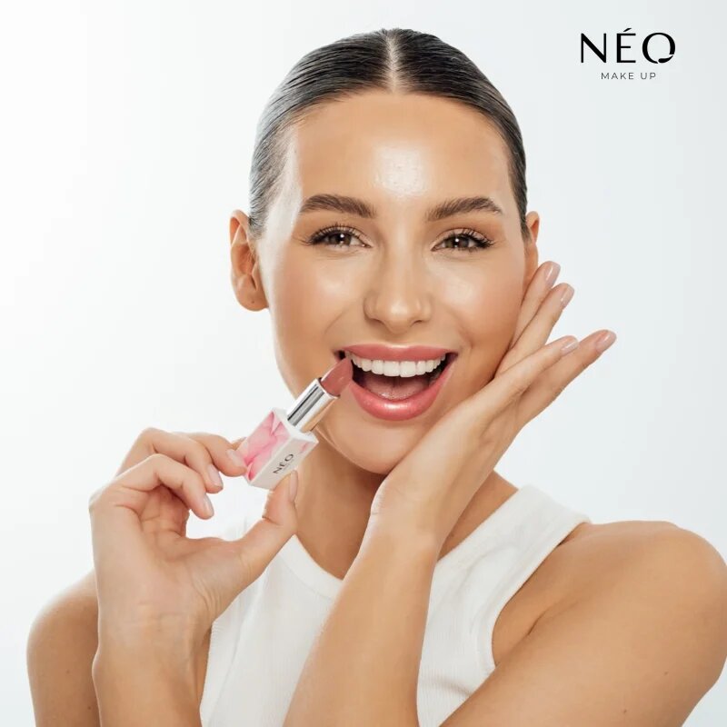 NEO MAKE UP Intense Serum Sheer Lipstick kremasta vlažilna šminka odtenek 05 Peachy Glass 4.3 g