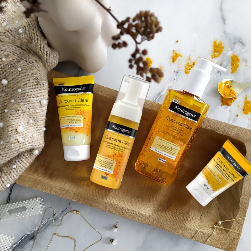 Neutrogena Curcuma Clear pomirjevalna čistilna pena 150 ml