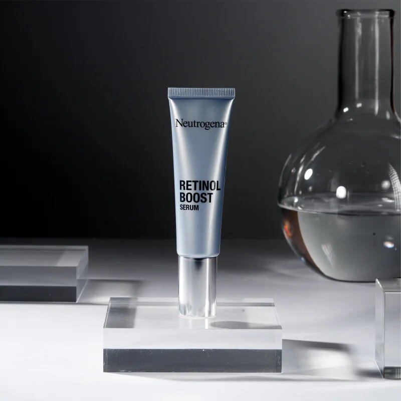 Neutrogena Retinol Boost serum proti staranju kože 30 ml