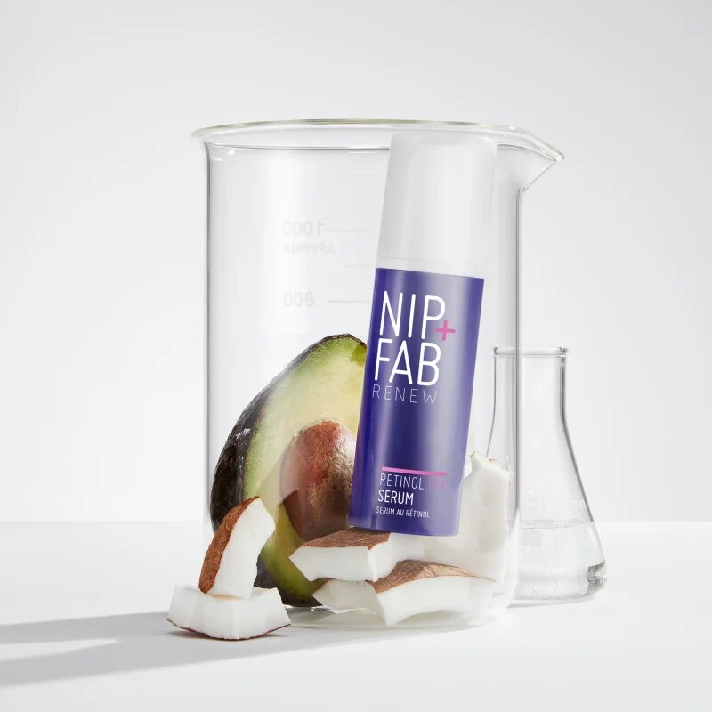 NIP+FAB Retinol Fix Extreme 3 % nočni serum za obraz 50 ml