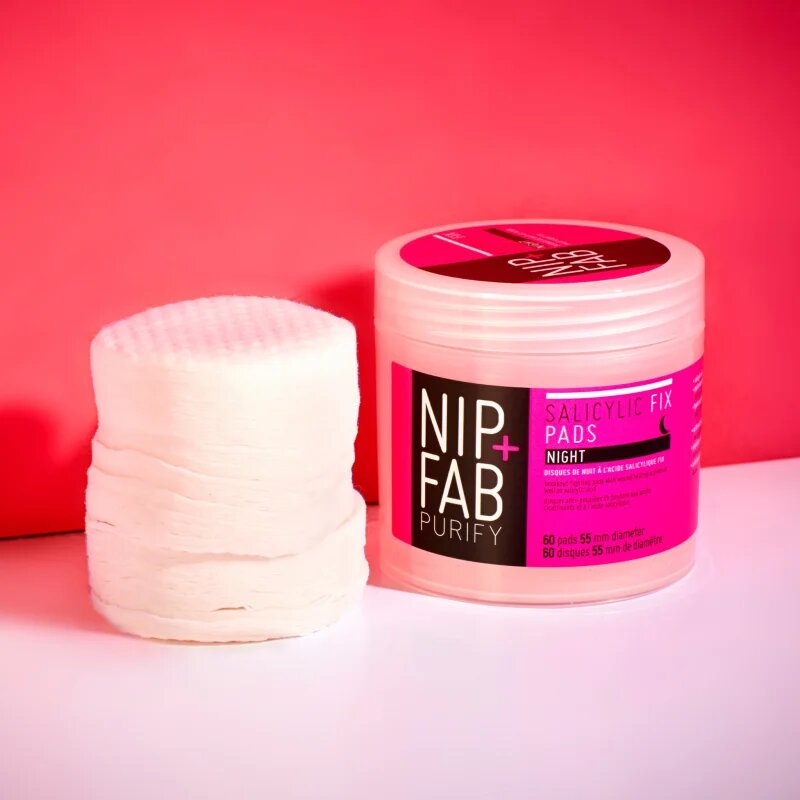 NIP+FAB Salicylic Fix čistilne blazinice za noč 60 kos