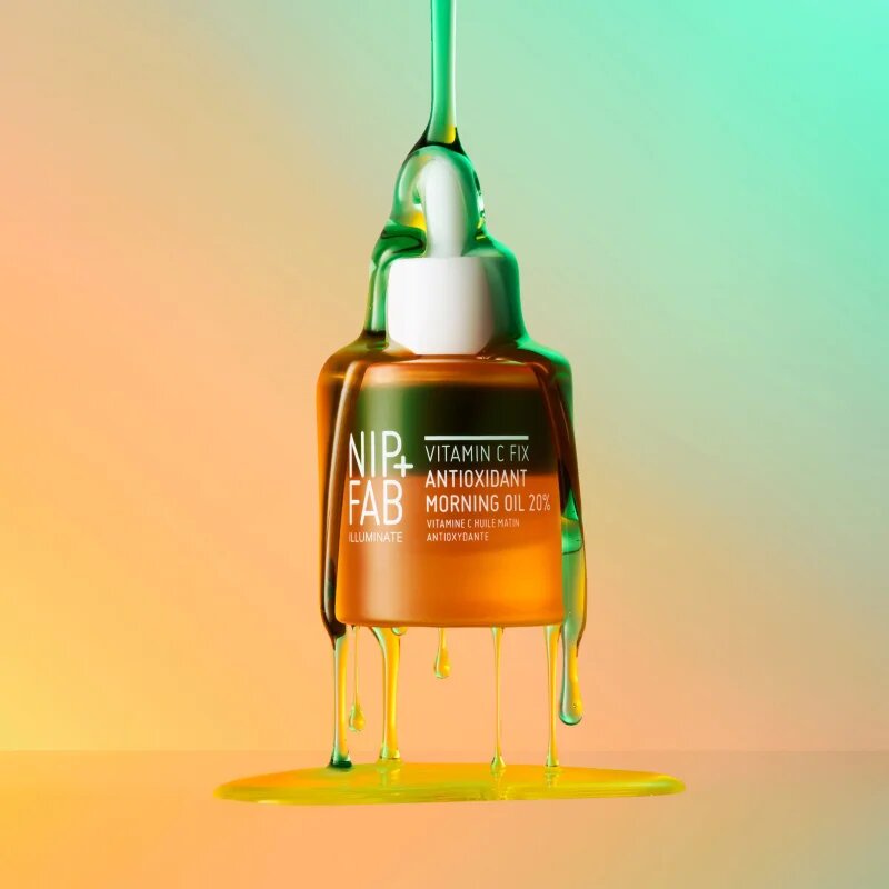 NIP+FAB Vitamin C Fix 20 % olje za obraz z antioksidacijskim učinkom z vitaminom C 30 ml