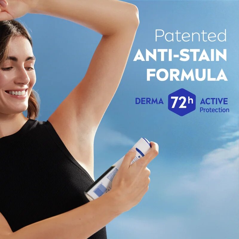 Nivea Black & White Invisible Silky Smooth antiperspirant v pršilu za ženske 200 ml