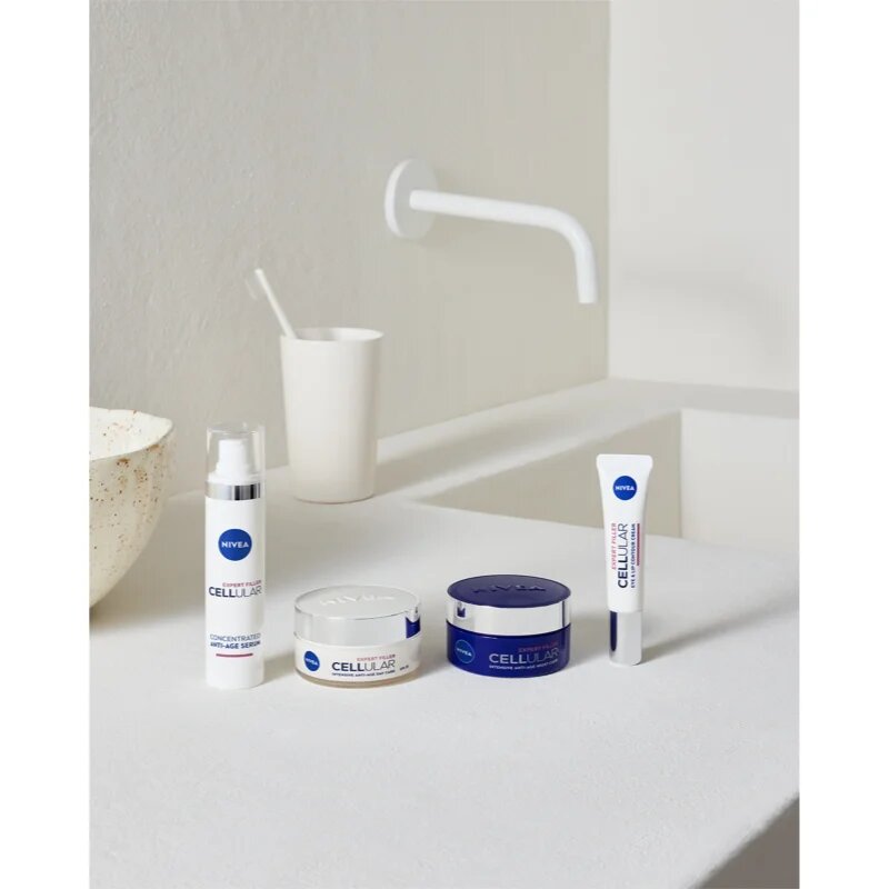 Nivea Cellular Expert Filler učvrstitvena krema za konture oči in ustnic s hialuronsko kislino 15 ml