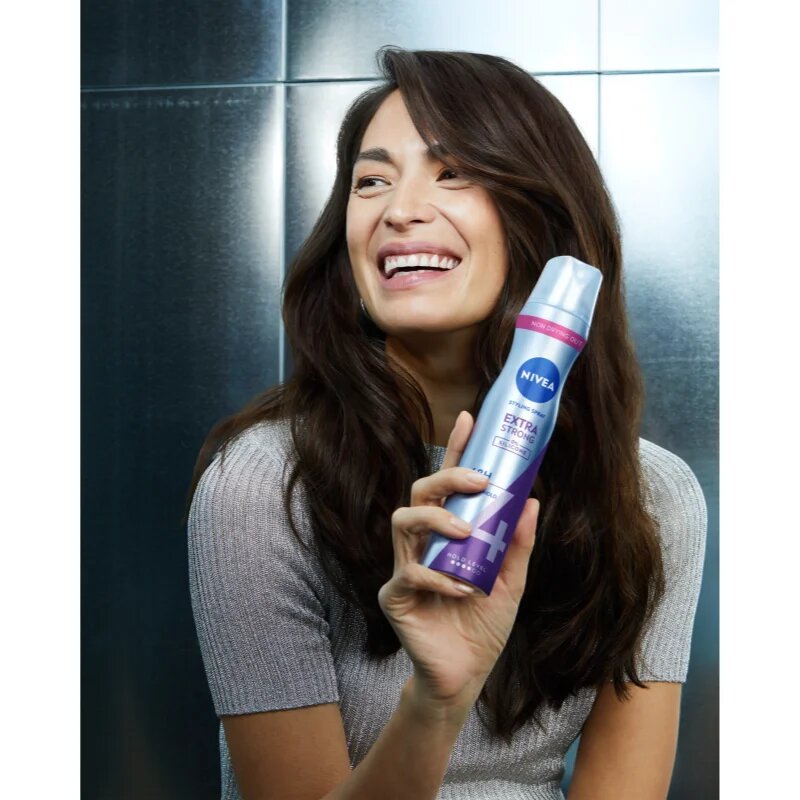 Nivea Extra Strong lak za lase 250 ml