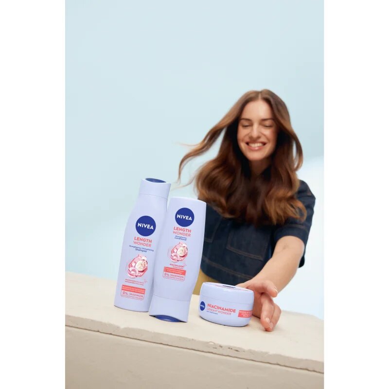 Nivea Length Wonder obnovitvena in krepilna maska za lase 200 ml