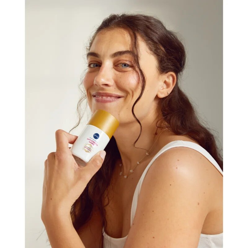 Nivea Luminous 630 oljni serum proti strijam 100 ml