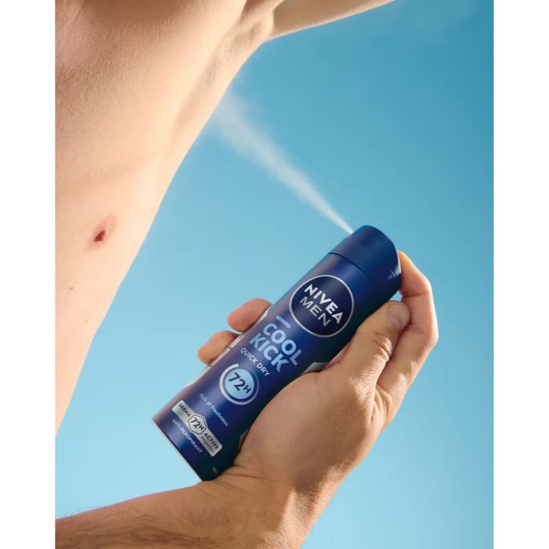 Nivea MEN Cool Kick antiperspirant v pršilu za moške 150 ml