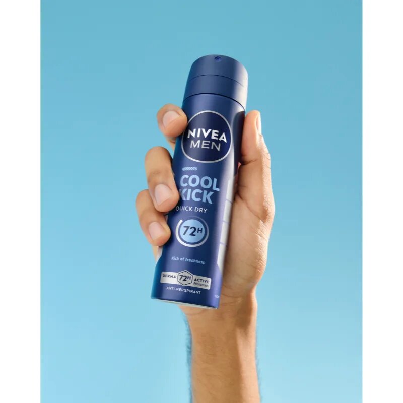 Nivea MEN Cool Kick antiperspirant v pršilu za moške 150 ml