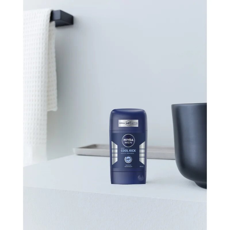 Nivea MEN Cool Kick trdi deodorant 50 ml
