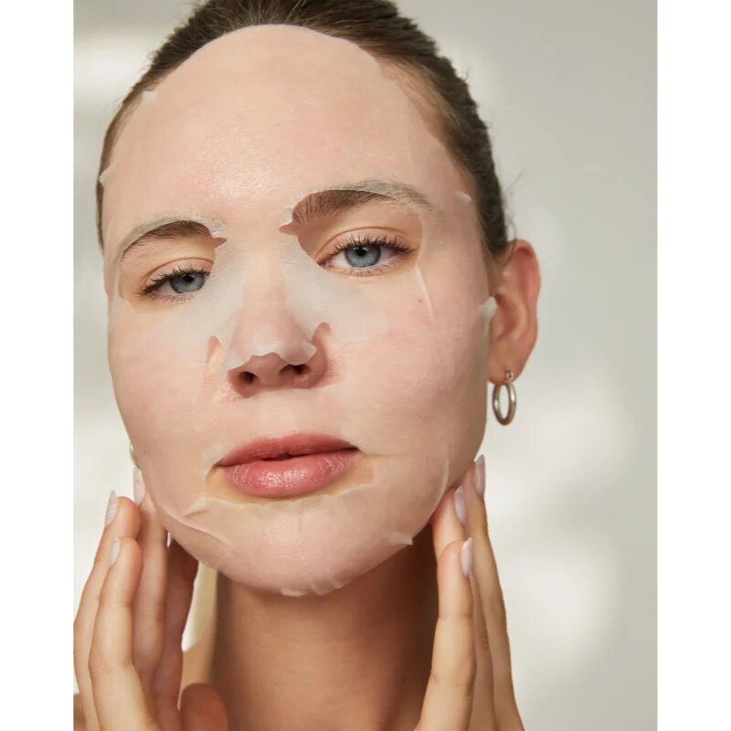 Nivea Skin Radiance revitalizacijska maska iz platna 1 kos