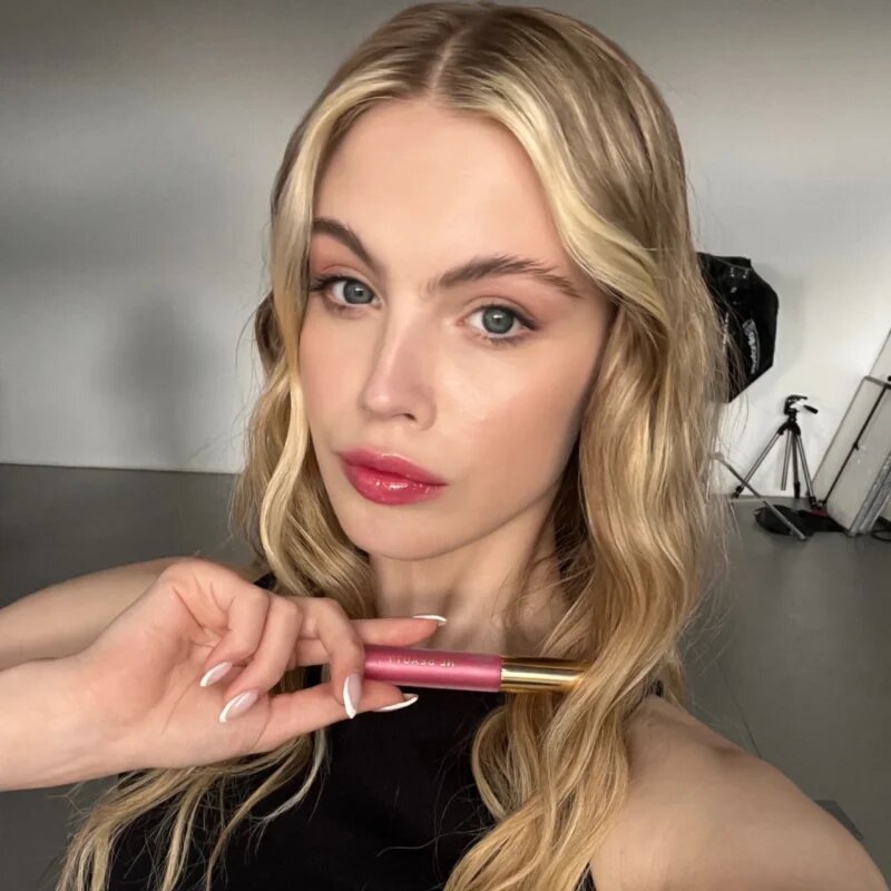 NL Beauty Gloss Boss dolgoobstojni sijaj za ustnice odtenek BFF 3.5 ml