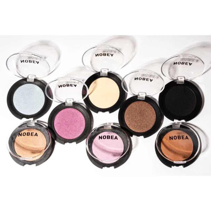 NOBEA Day-to-Day Mono Eyeshadow senčila za oči z bleščicami odtenek Toasted almond 35 g
