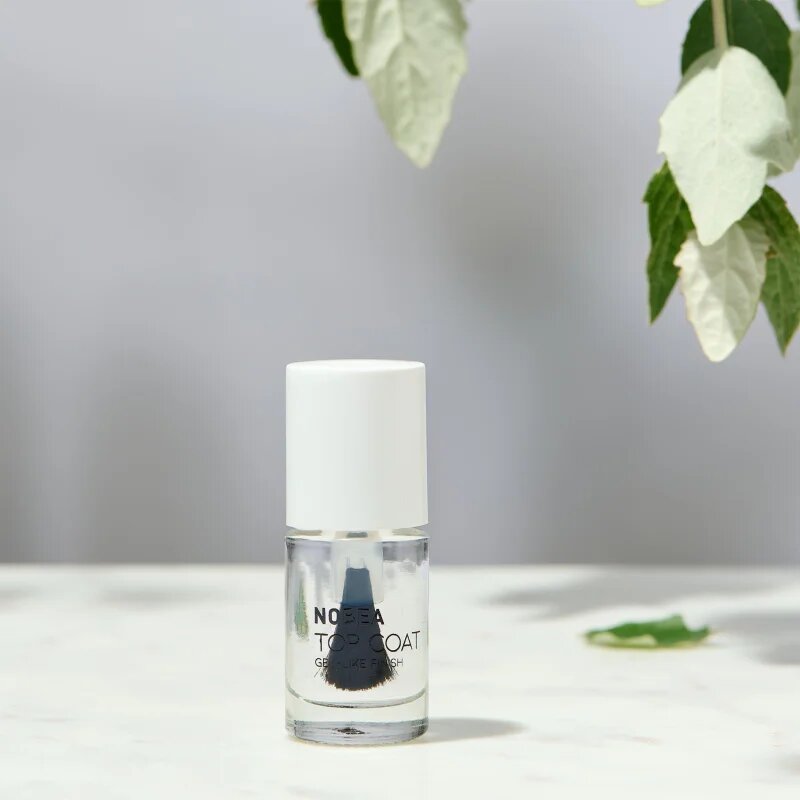 NOBEA Day-to-Day Top Coat zaščitni nadlak za nohte s sijajem 6 ml