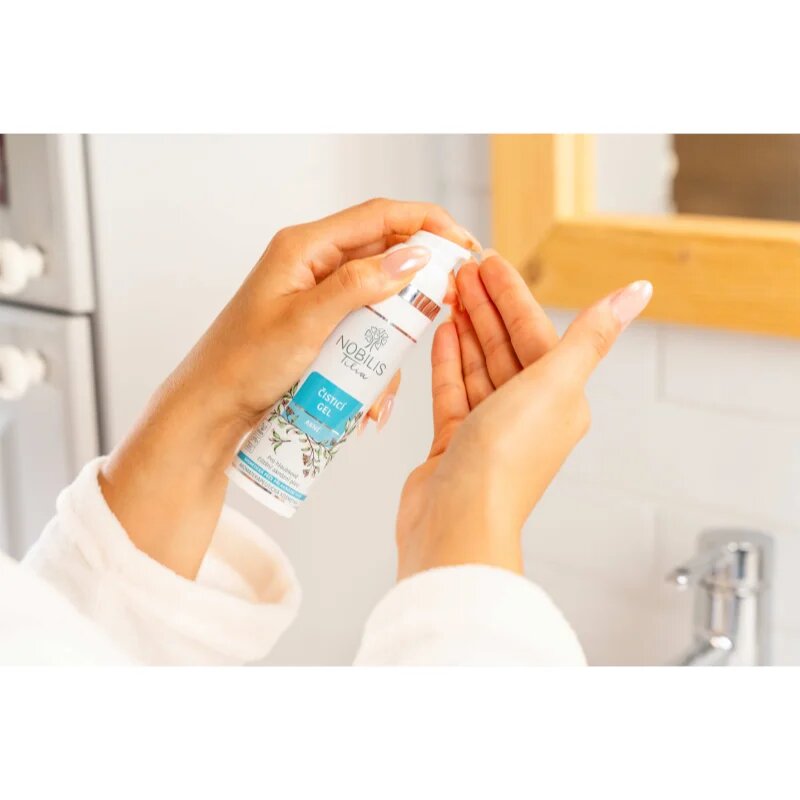 Nobilis Tilia Acne care vlažilni čistilni gel za mastno k aknam nagnjeno kožo 75 ml