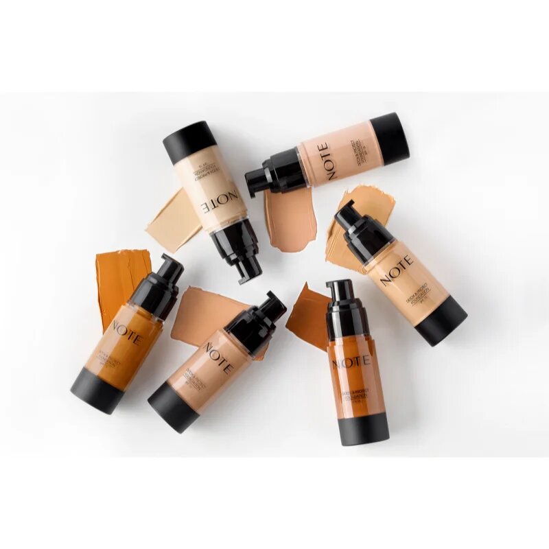 Note Cosmetique Detox & Protect tekoči puder z mat finišem SPF 15 odtenek 01 Beige 30 ml