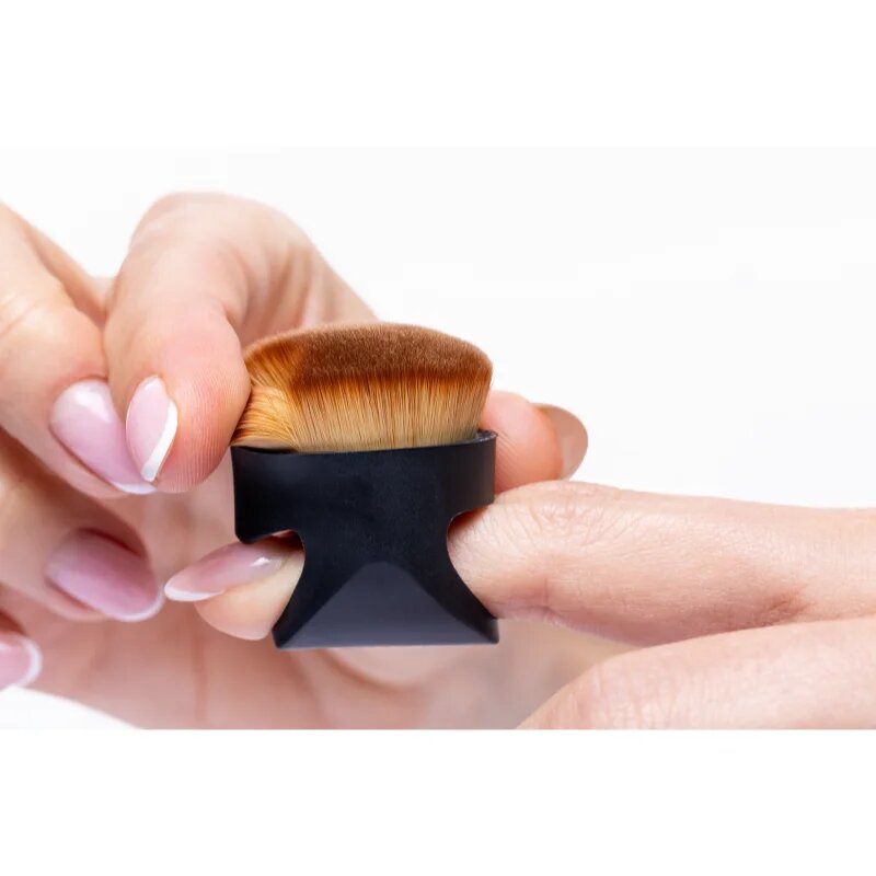 Notino Finger Detail Brush čopič za korektor 1 kos