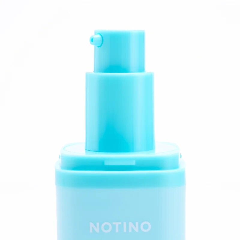 Notino Hydrating Serum with Hyaluronic Acid & Vitamins C + E vlažilni serum za posvetlitev in zgladitev kože 30 ml