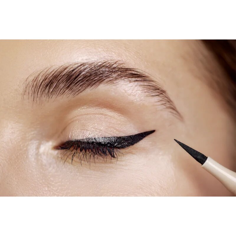 Notino Lifeproof Eye Liner Glossy Black dolgoobstojno črtalo za oči v obliki flomastra 01 Glossy Black 1 ml