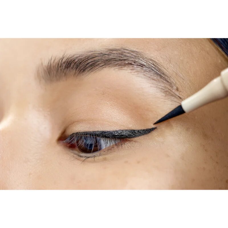 Notino Lifeproof Eye Liner Matte Black dolgoobstojno črtalo za oči 00 Matte Black 1 ml