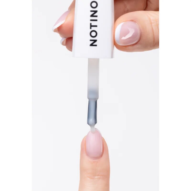 Notino Nail Care Strengthening Calcium Base Coat lak za krepitev nohtov 10 ml