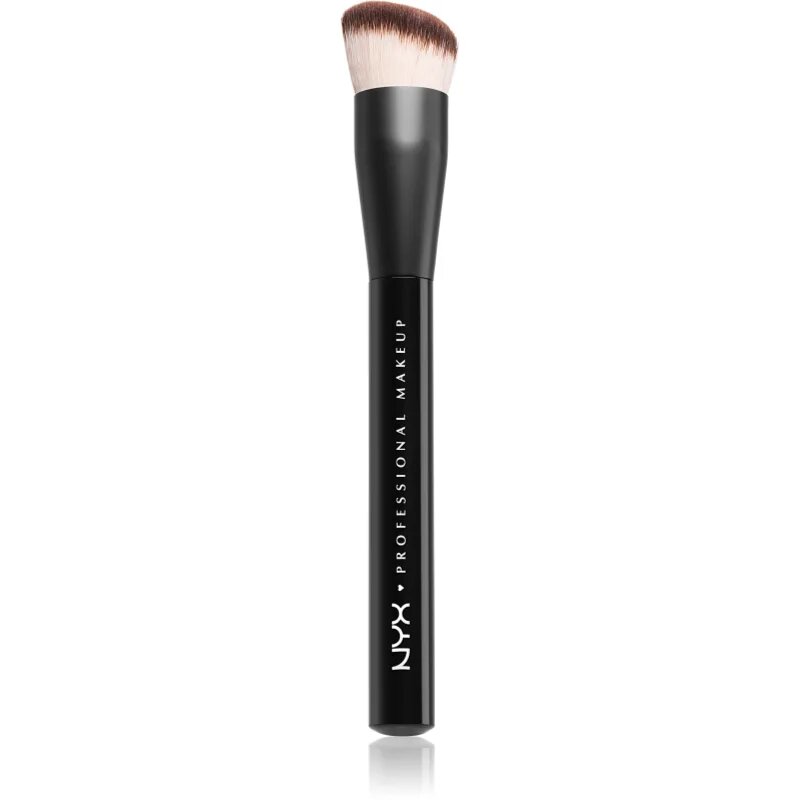 NYX Professional Makeup Can't Stop Won't Stop čopič za make-up 1 kos