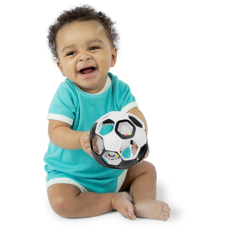 Oball Rattle Goals™ senzorična žogica Black & White 0m+ 1 kos