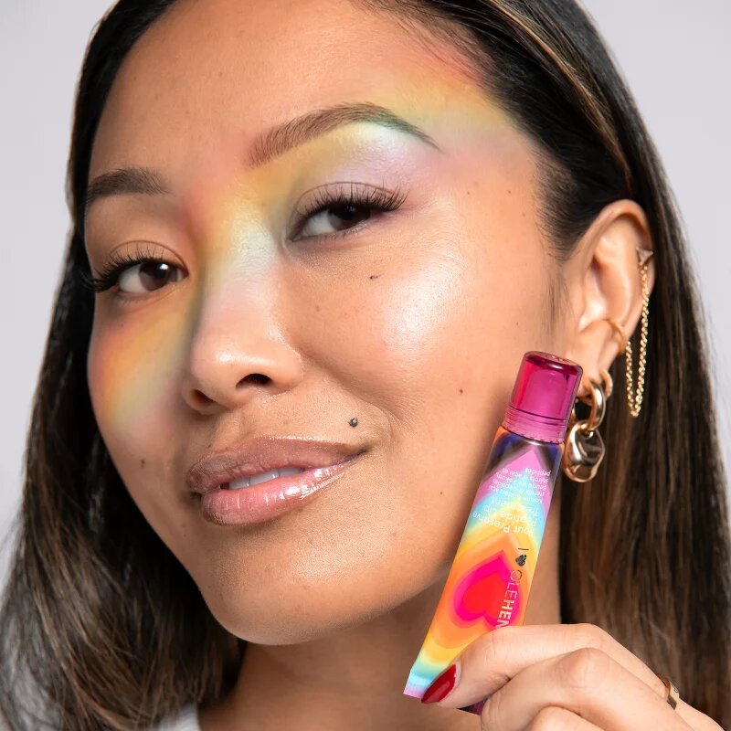 OLEHENRIKSEN Pout Preserve Peptide Lip Treatment vlažilni sijaj za ustnice odtenek Pride Rainbow Glimmer 12 ml