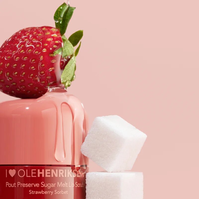 OLEHENRIKSEN Pout Preserve Sugar Melt Exfoliating Lip Scrub sladkorni piling za ustnice odtenek Strawberry Sorbet 8 g