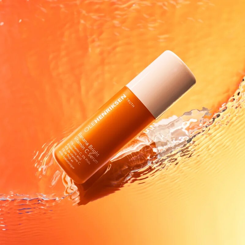 OLEHENRIKSEN Truth Banana Bright Vitamin C Serum posvetlitveni serum z vitaminom C 30 ml