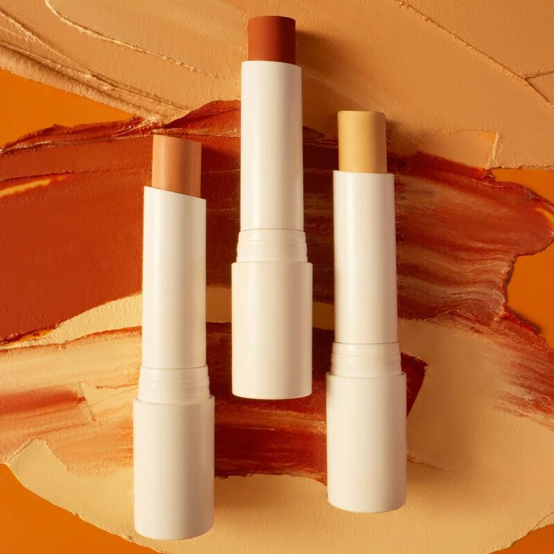OLEHENRIKSEN Truth Banana Bright+ Vitamin CC Stick korektor in osvetljevalec odtenek Guava 3.7 g