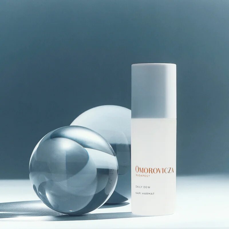 Omorovicza Daily Dew Serum intenzivni vlažilni serum za vsakodnevno uporabo 50 ml