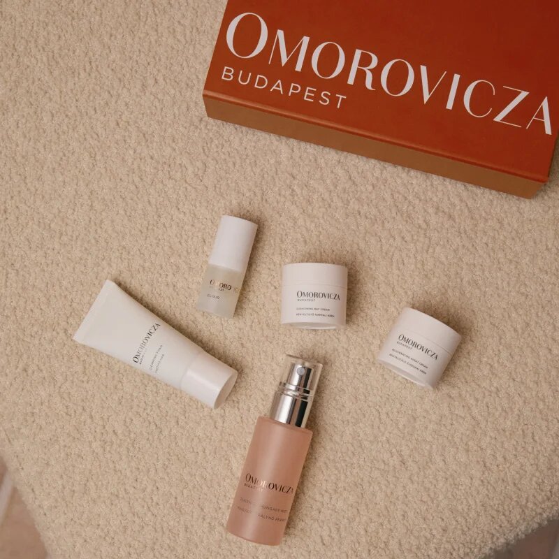 Omorovicza Mineral-charged Minis Set darilni set z minerali za vse tipe kože