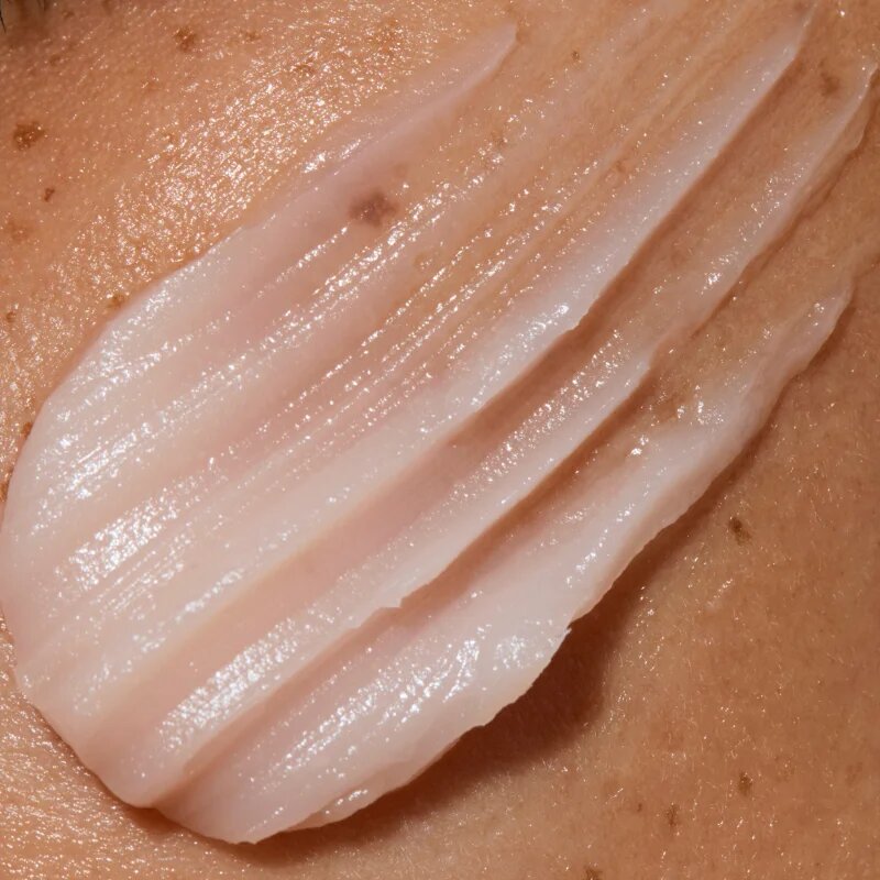 Omorovicza Queen Cream dnevna krema za obnovo čvrstosti obraza z mat učinkom 30 ml
