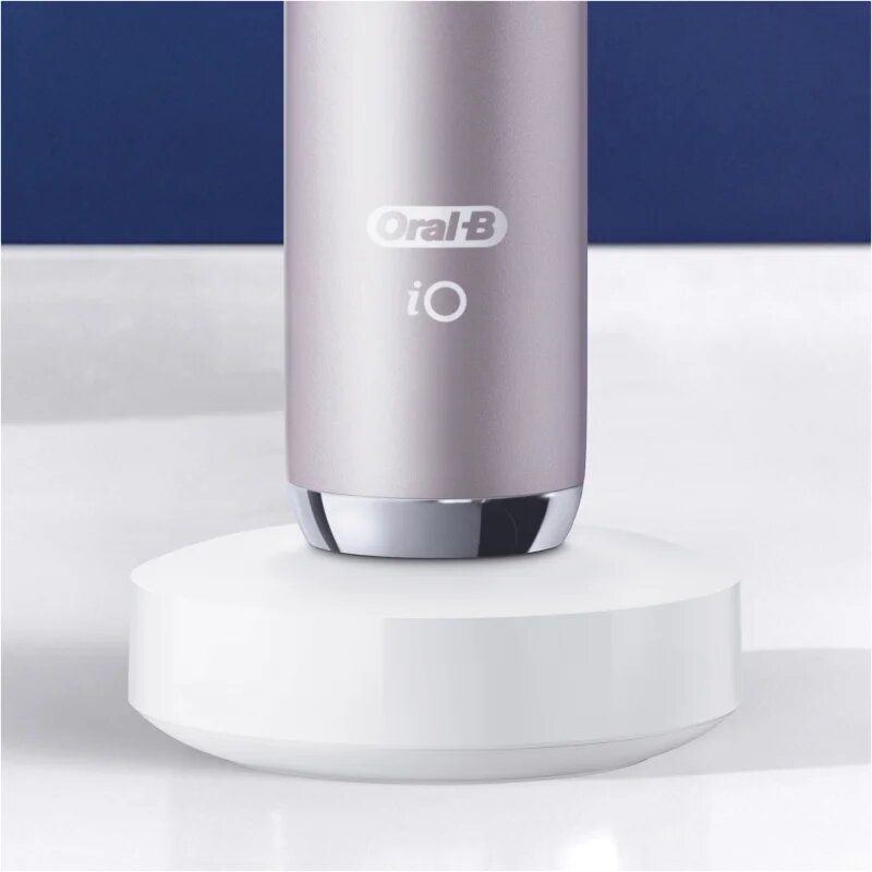 Oral-B iO 9 električna zobna ščetka s polnilnim etuijem Rose Quartz 1 kos