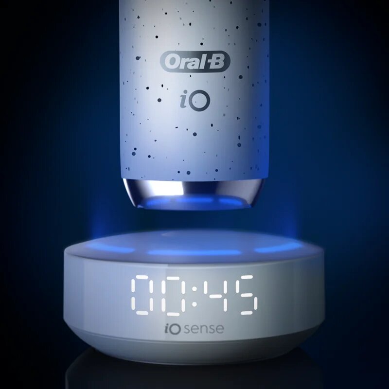 Oral-B iO10 električna zobna ščetka White