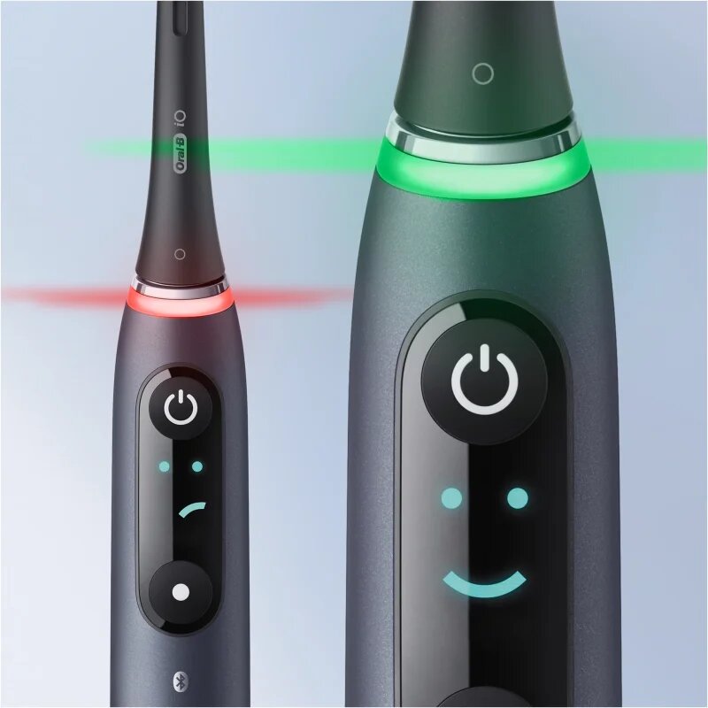 Oral-B iO9 električna zobna ščetka Black 1 kos