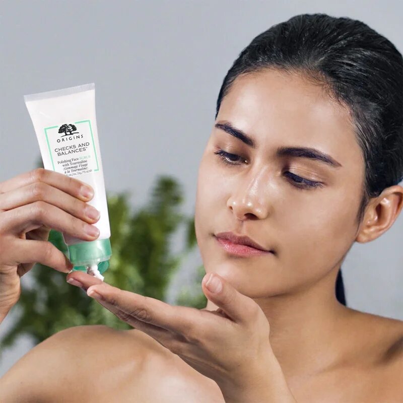 Origins Checks and Balances™ Polishing Face Scrub gladilni piling za obraz 75 ml