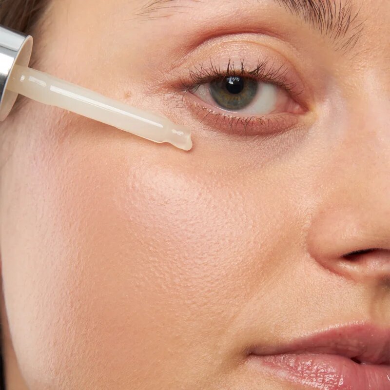 Orphica Pure nočni posvetlitveni serum za predel okoli oči 15 ml