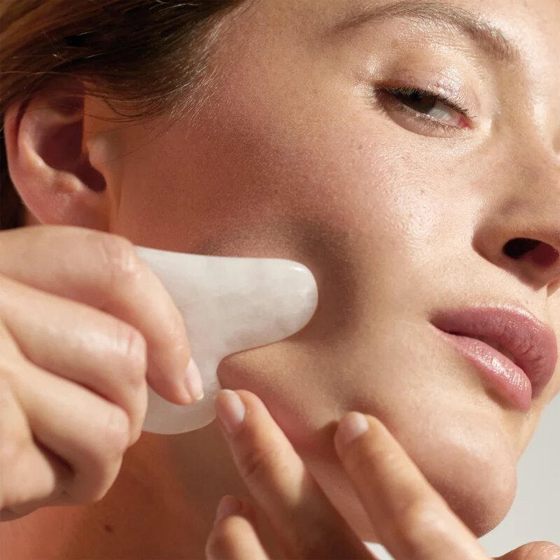Payot Face Moving Gua Sha Visage Liftant pripomoček za masažo za glajenje poteze obraza 1 kos