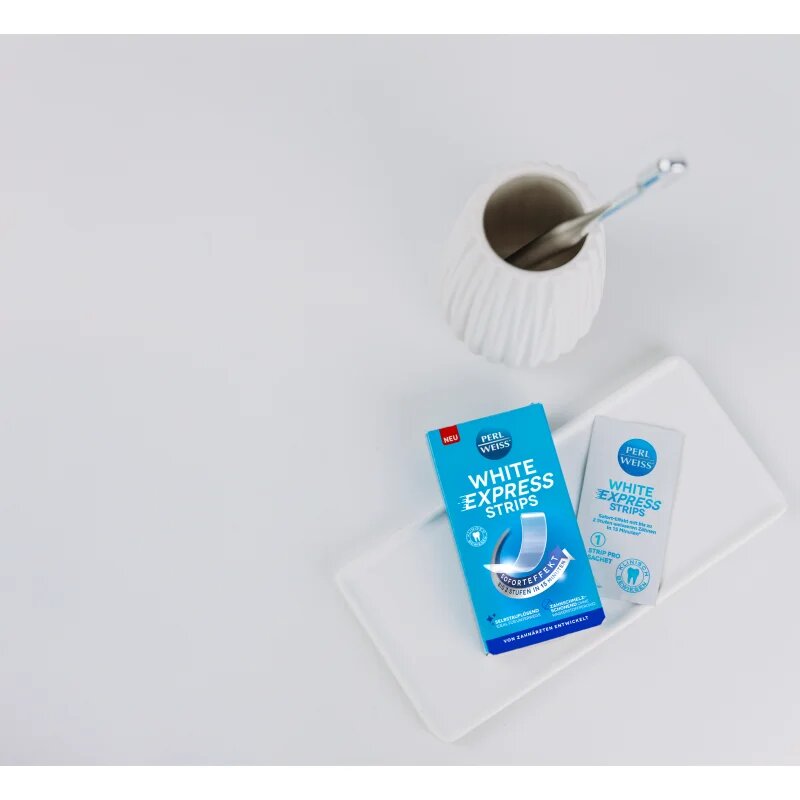 Perl Weiss White Strips Express belilni trakovi 4 kos