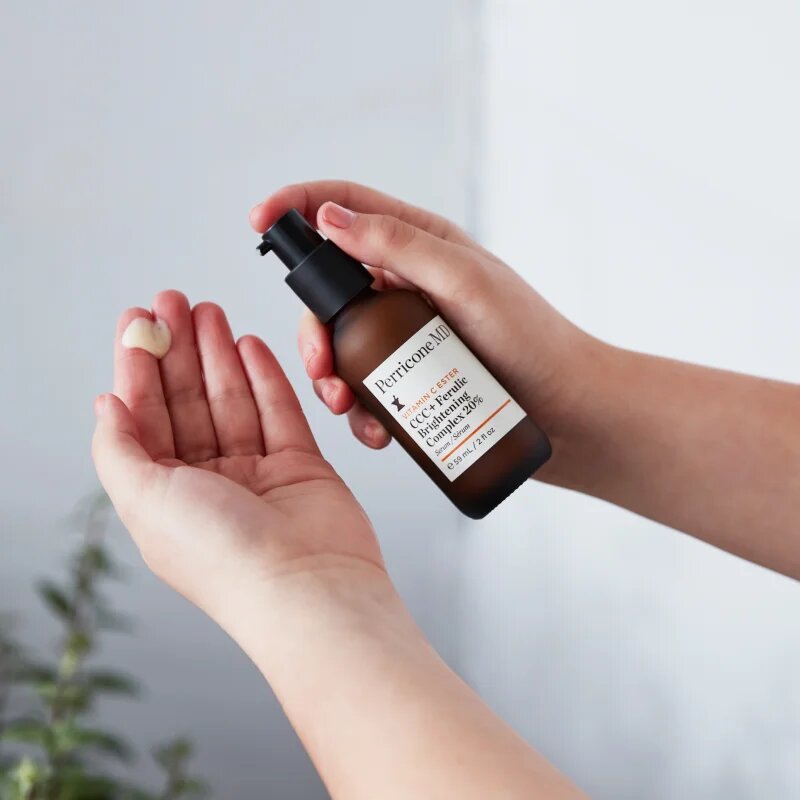 Perricone MD Vitamin C Ester Brightening Complex 20% serum za osvetljevanje za obraz 59 ml