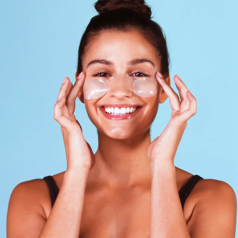 Peter Thomas Roth Water Drench Hyaluronic Cloud Eye Patches vlažilne gelaste blazinice za predel okoli oči 60 kos