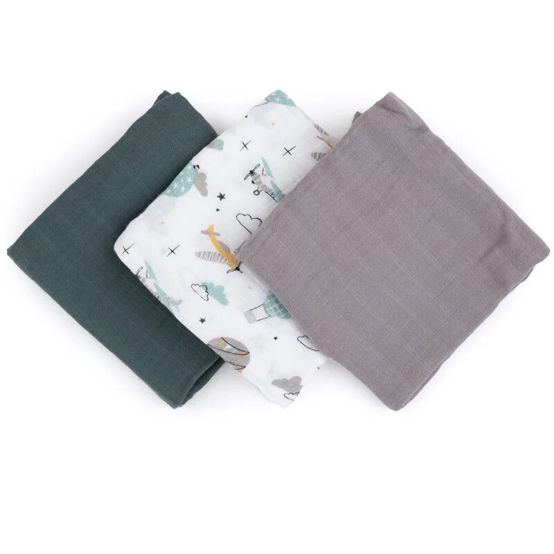Petite&Mars Moussy plenice iz blaga Grey Planes 68 x 68 cm 3 kos