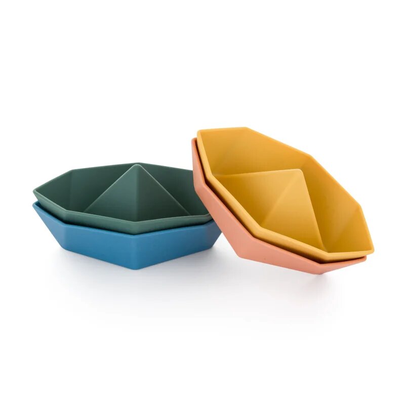 Petite&Mars Water Toys igrača za v vodo 6 m+ Ships 4 kos